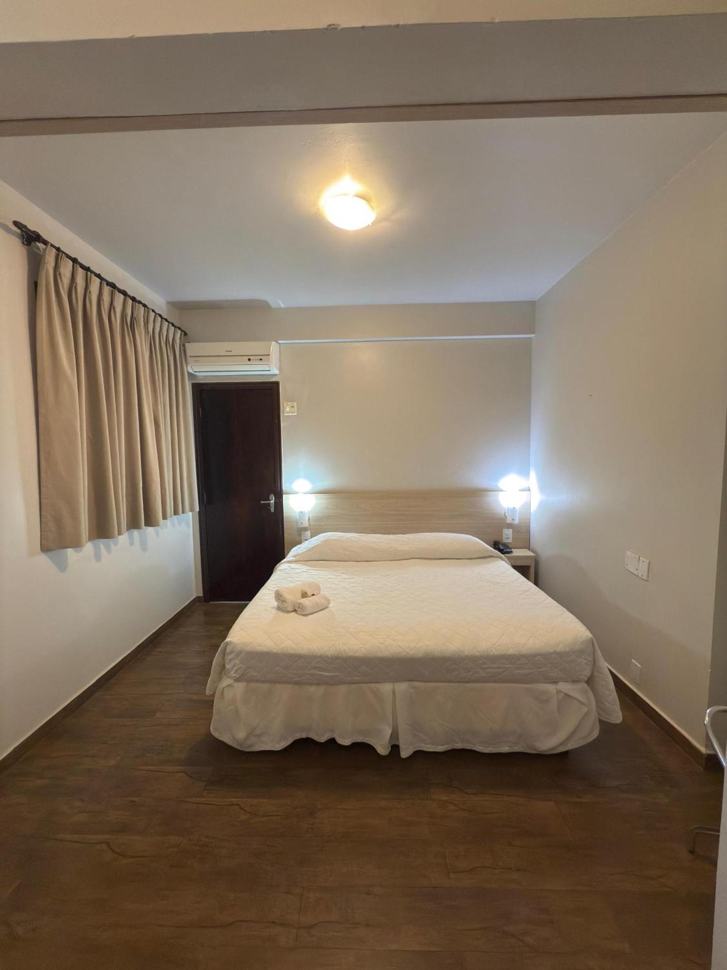 Hotel Santa Maria Campo Mourão Exteriör bild